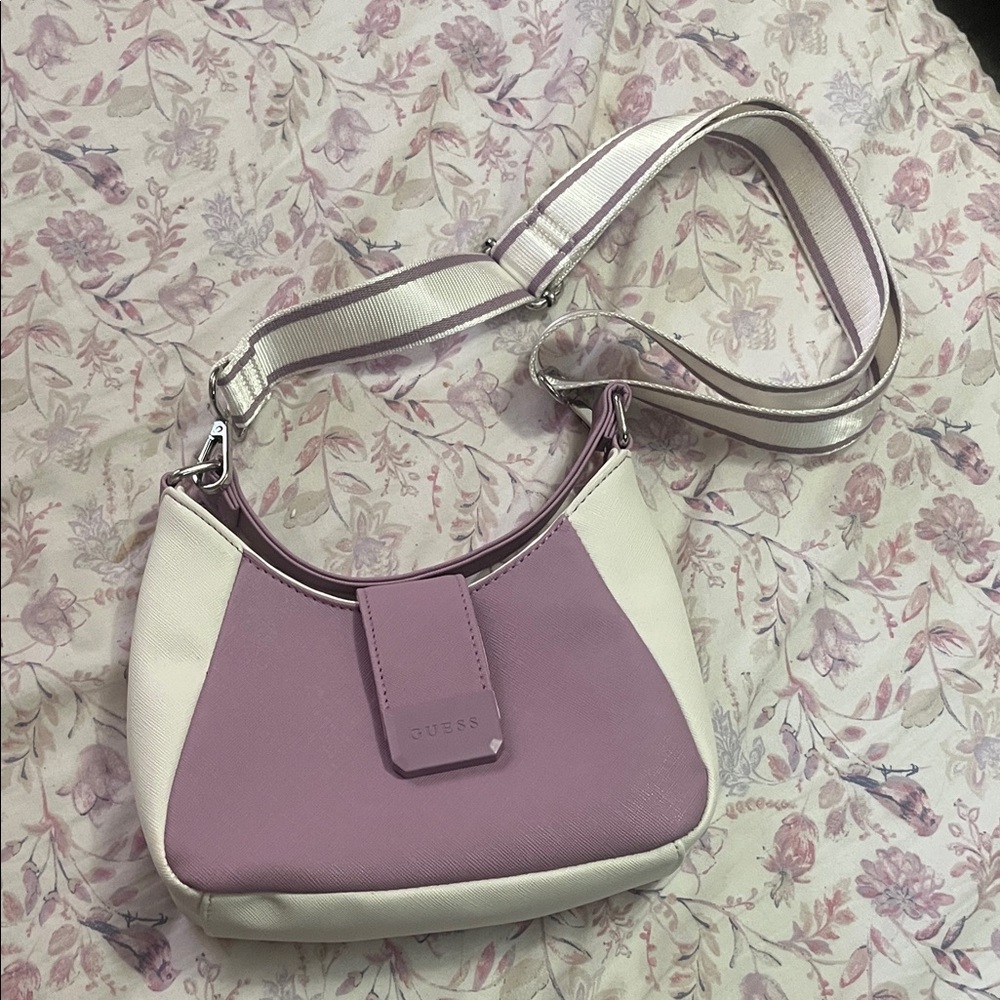 Guess Lavender and Cream Shoulder Bag